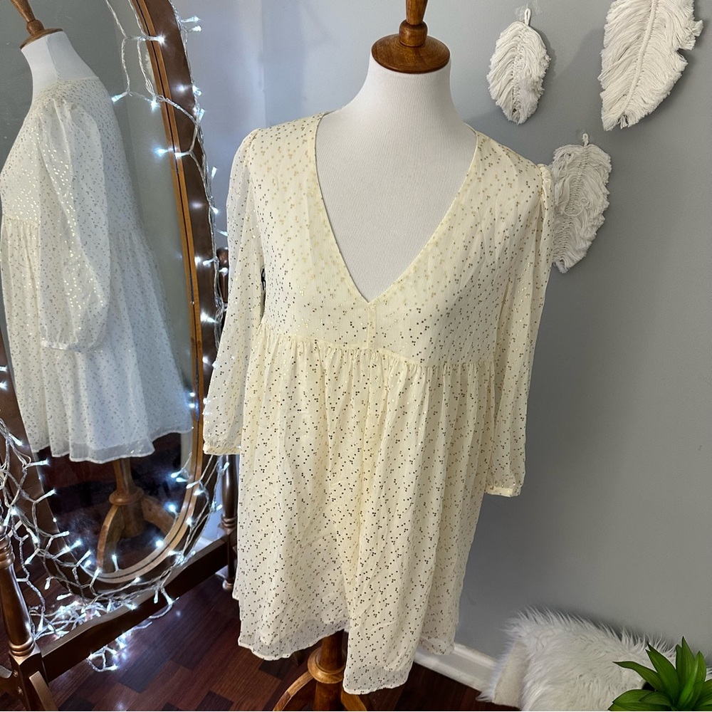 •nwt• Aritzia Sunday Best Jinx escape white & gold dress - Picture 4 of 11